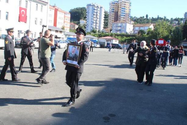 Jandarma Uzman Çavuş Osman Özsoy (30), için Rize'de tören düzenlendi