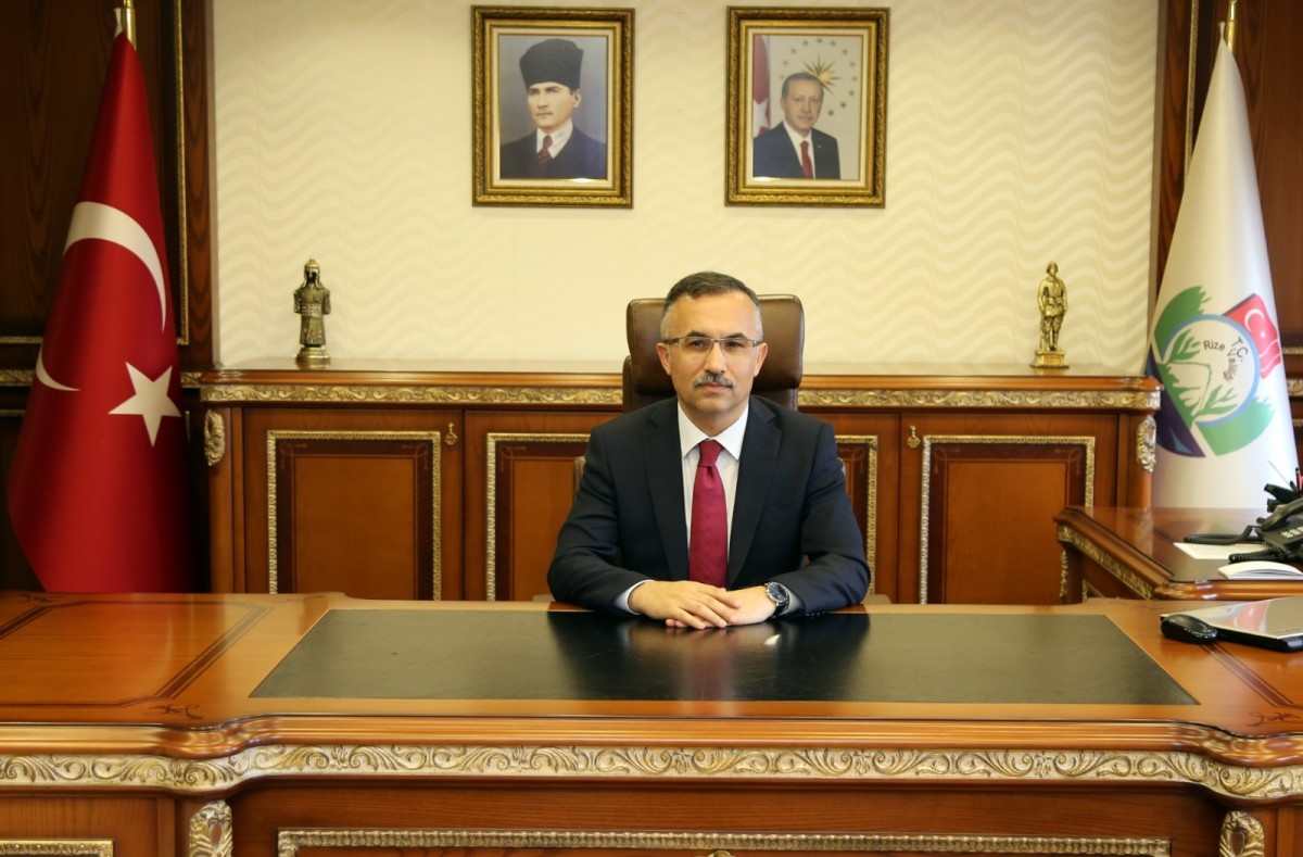 Rize Valisi Kemal Çeber Gaziantep'e atandı   