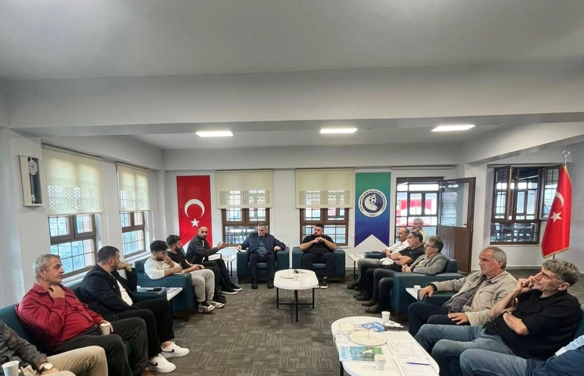 RİZE SÜPER AMATÖR LİG TEKNİK TOPLANTISI VE KURA ÇEKİMİ GERÇEKLEŞTİ