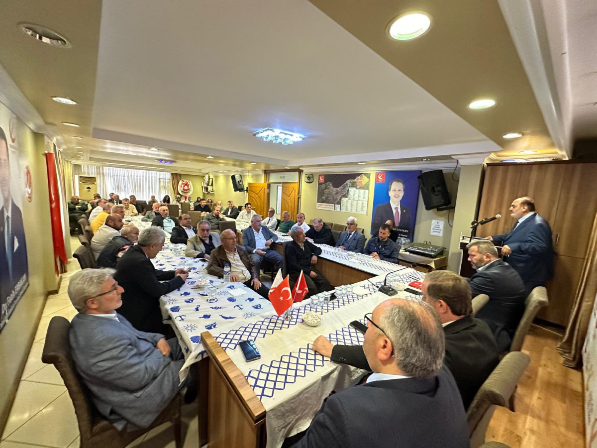 YENİDEN REFAH PARTİSİ RİZE İL BİNASINDA BAYRAMLAŞMA VE AYLIK İL DİVAN PROGRAMI GERÇEKLEŞTİRDİ