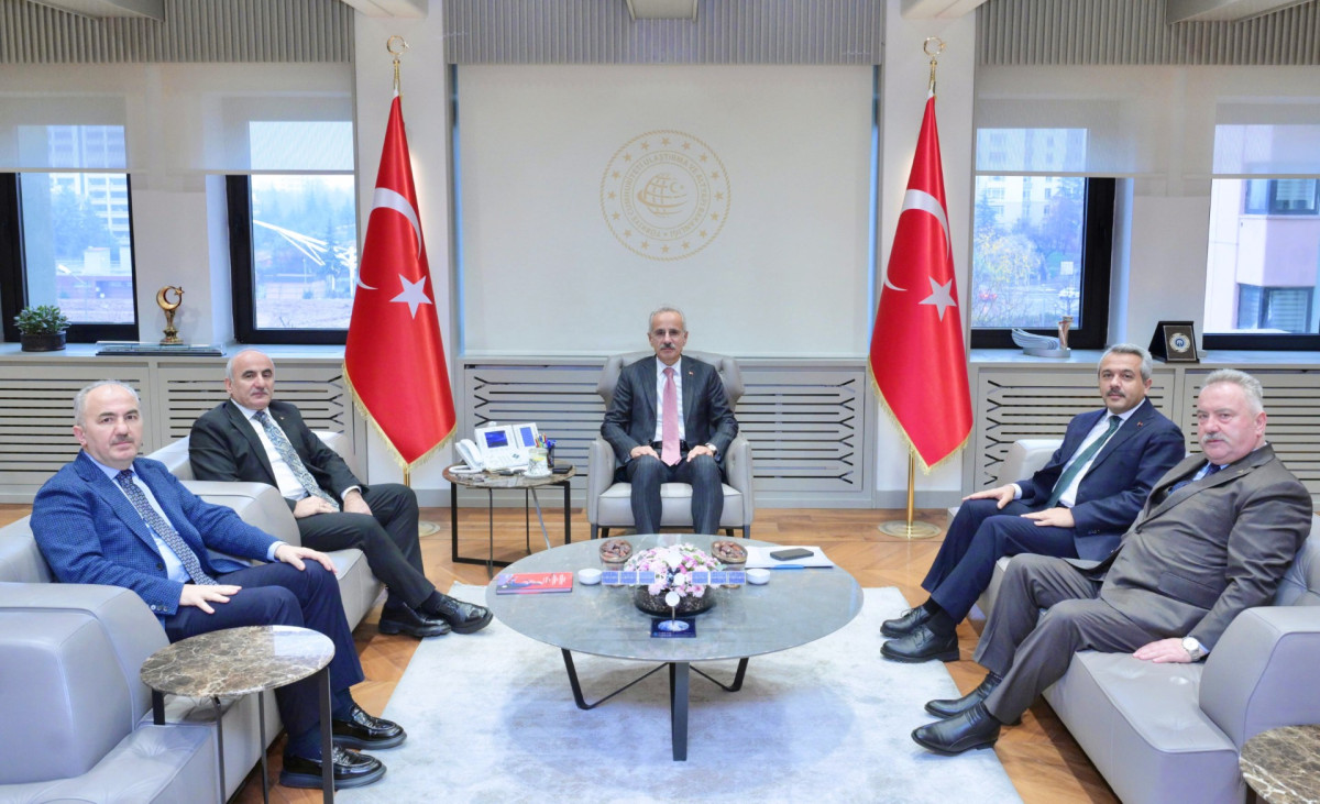 RİZE’NİN ULAŞIM GÜNDEMİ ANKARA’DA ELE ALINDI